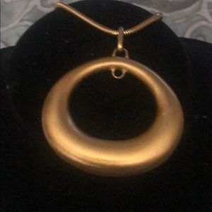 Costume gold necklace.
